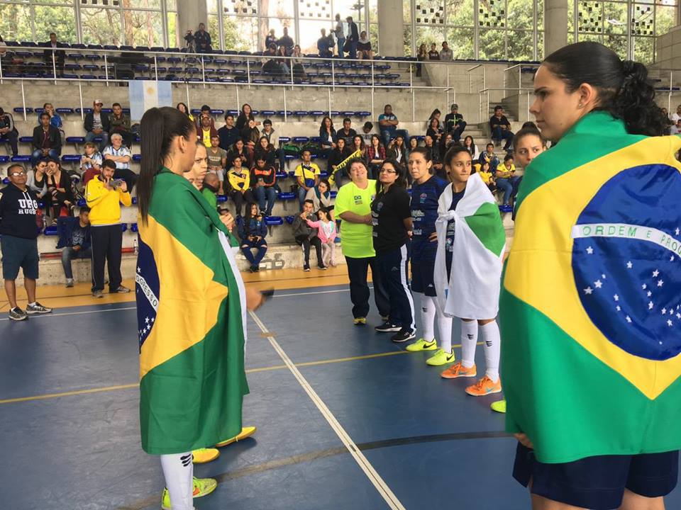 Futsal feminino da UniAraguaia é campeã dos Jogos Universitários Sulamericanos