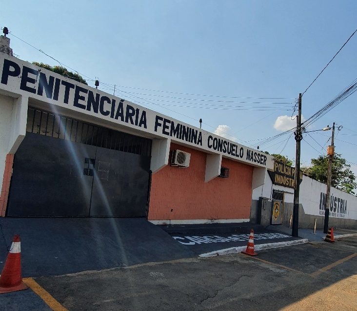 A realidade do presídio feminino em Goiânia sob a ótica de sua diretora, Daniela Cruvinel